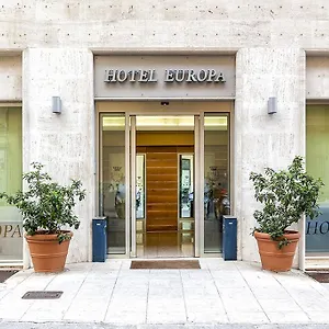 *** Hotel Crisol Europa Italie